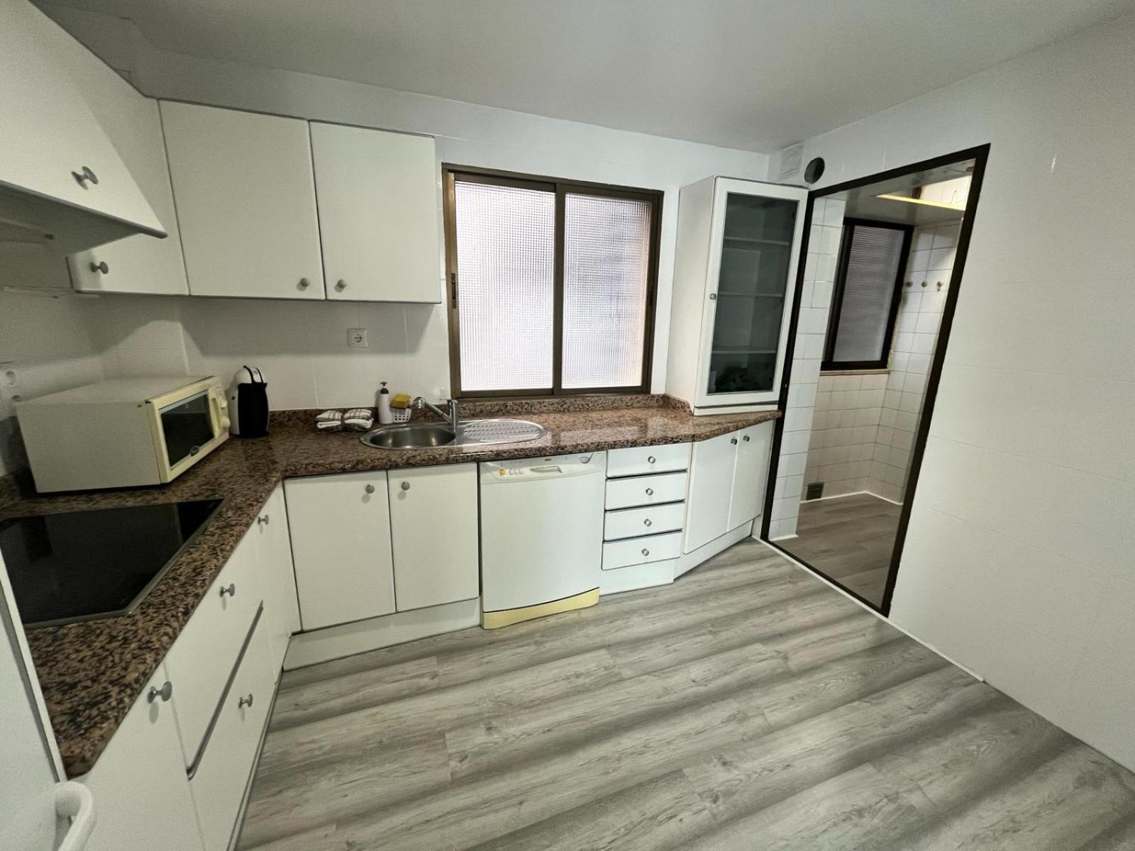 H&H Apartamento Azucena, Parking Gratis กรานาดา ภายนอก รูปภาพ