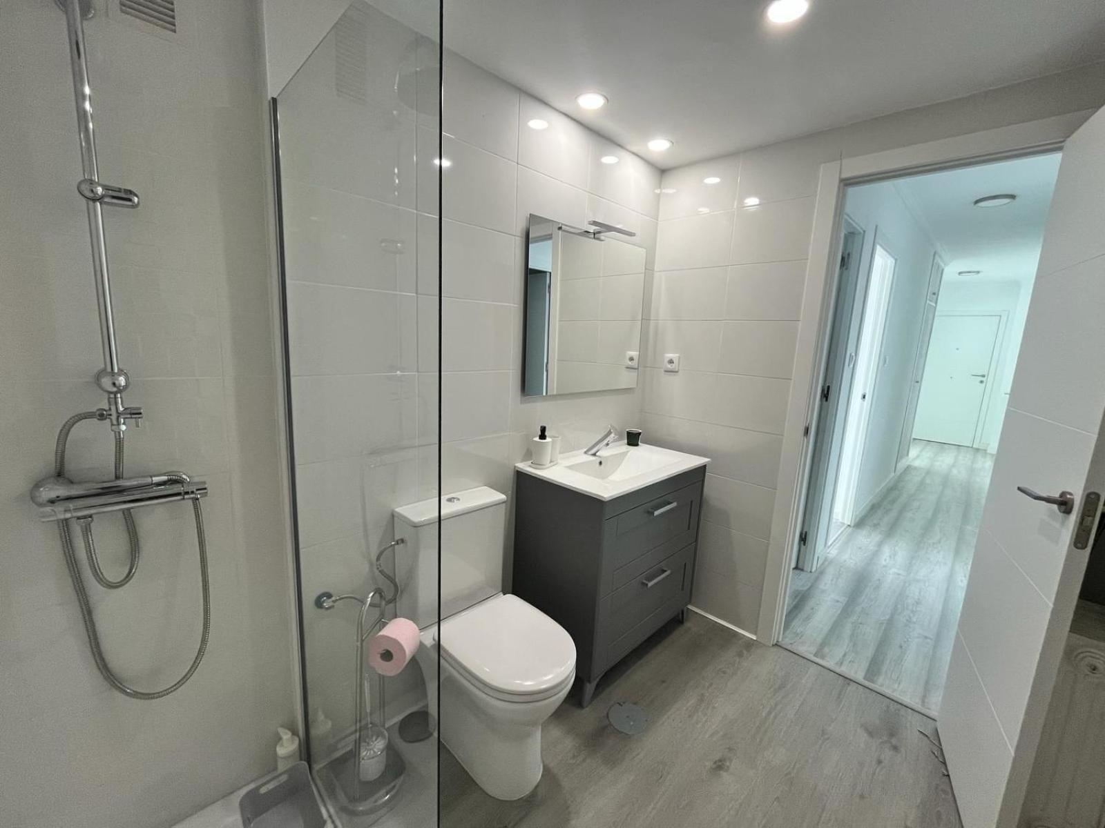 H&H Apartamento Azucena, Parking Gratis กรานาดา ภายนอก รูปภาพ